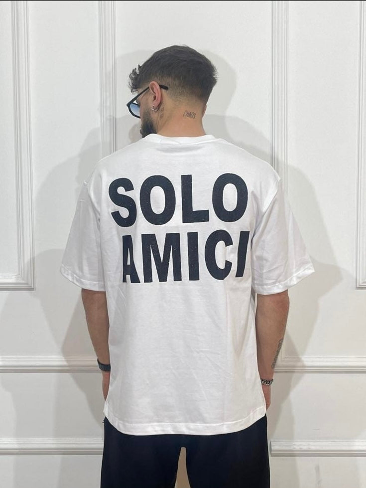T-shirt solo amici ￼