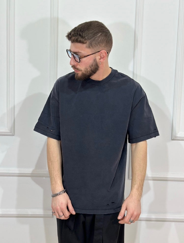 T-Shirt Broken